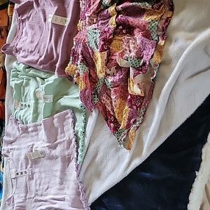 Jumping  Bean  skirt with 2 t shirts & tank top bundle